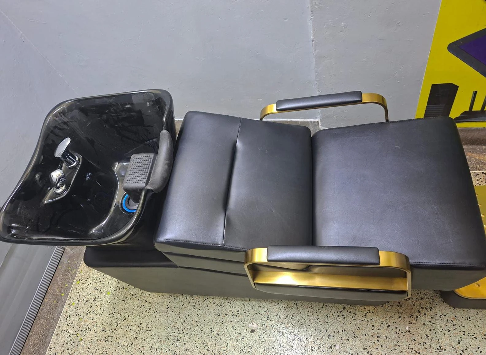 imported sink with footrest studio view 3